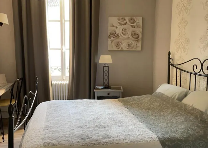 Pansiyon La Mongeardiere Ay-Champagne